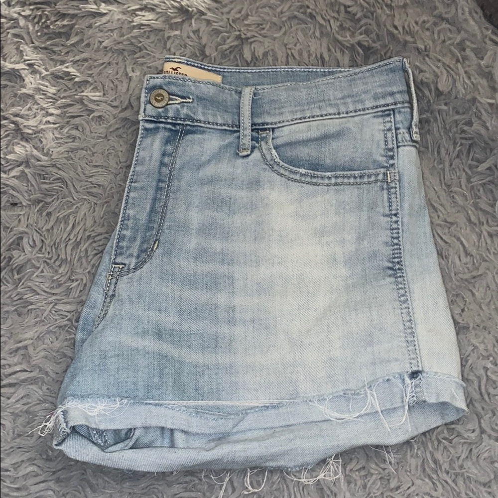 Jean shorts!!